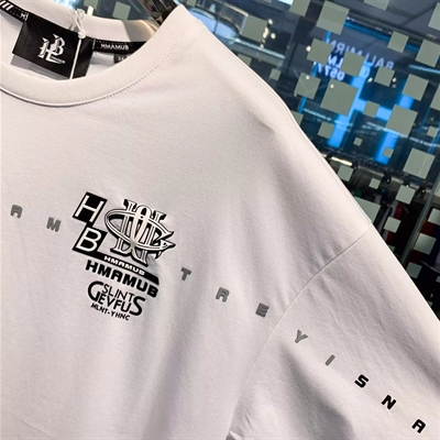 市场上装-T恤-欧货T恤