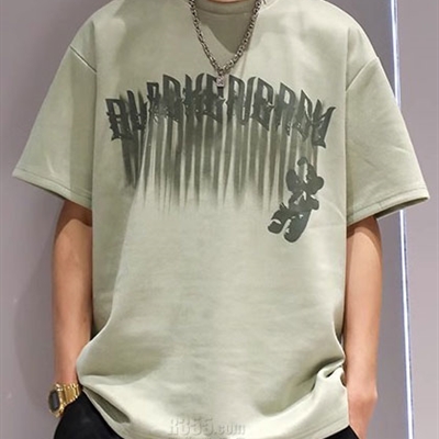 市场上装-T恤-电商T恤