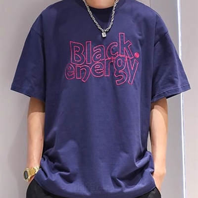 市场上装-T恤-电商T恤