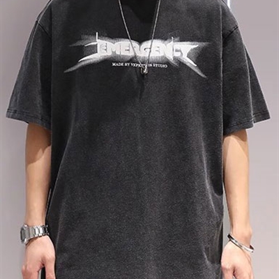 市场上装-T恤-电商T恤