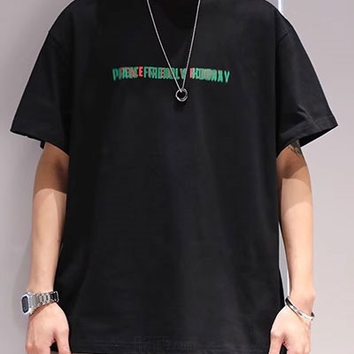 市场上装-T恤-电商T恤