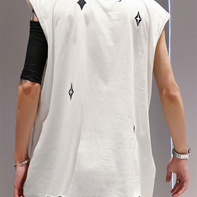 市场上装-T恤-电商T恤