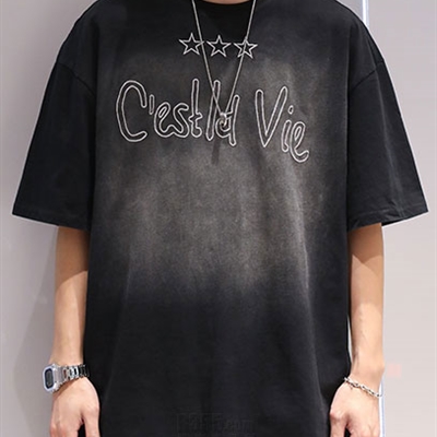 市场上装-T恤-电商T恤