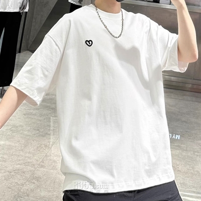 市场上装-T恤-休闲T恤