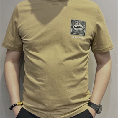 市场上装-T恤-休闲T恤