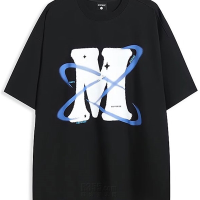 市场上装-T恤-电商T恤