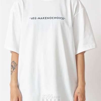 市场上装-T恤-电商T恤