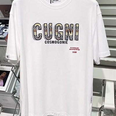 市场上装-T恤-欧货T恤