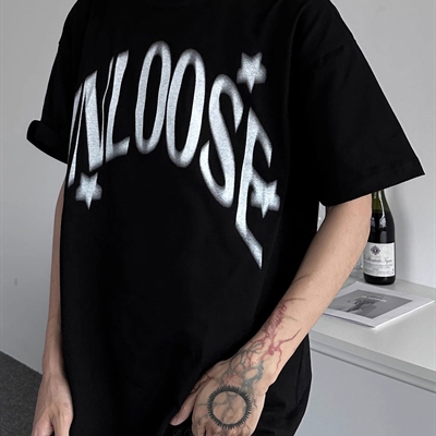 市场上装-T恤-电商T恤