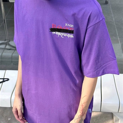 市场上装-T恤-电商T恤