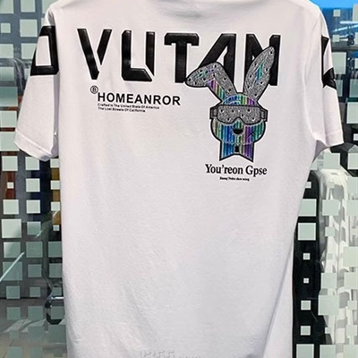 市场上装-T恤-欧货T恤