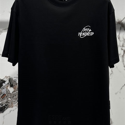 市场上装-T恤-欧货T恤