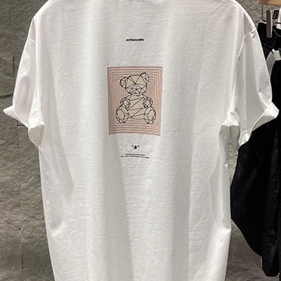 市场上装-T恤-休闲T恤