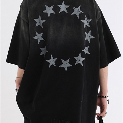 市场上装-T恤-电商T恤