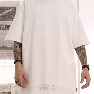 市场上装-T恤-电商T恤