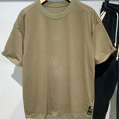 市场上装-T恤-休闲T恤