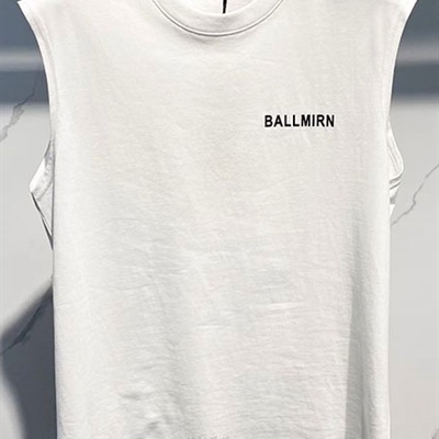 市场上装-T恤-欧货T恤