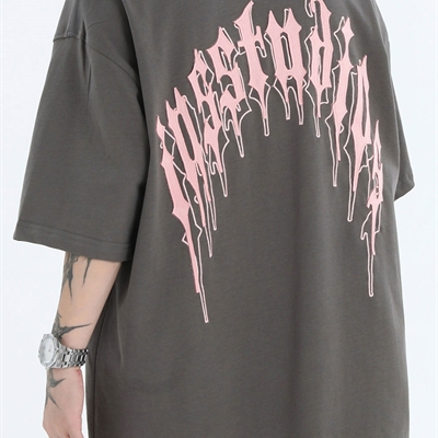 市场上装-T恤-电商T恤