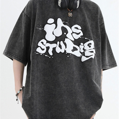 市场上装-T恤-电商T恤