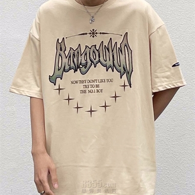 市场上装-T恤-电商T恤