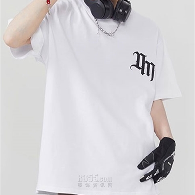 市场上装-T恤-电商T恤