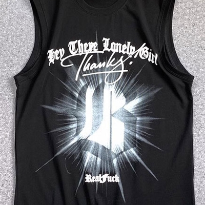 市场上装-T恤-欧货T恤