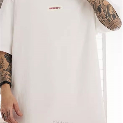 市场上装-T恤-电商T恤