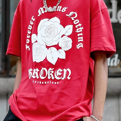 市场上装-T恤-电商T恤