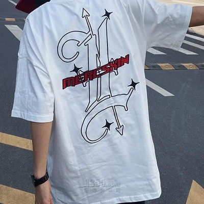 市场上装-T恤-电商T恤