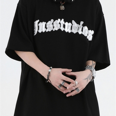 市场上装-T恤-电商T恤