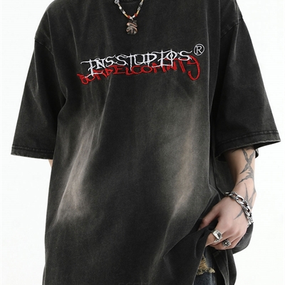 市场上装-T恤-电商T恤