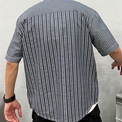 市场上装-衬衫-休闲衬衫