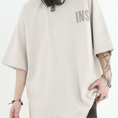 市场上装-T恤-电商T恤