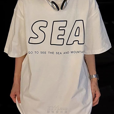 市场上装-T恤-电商T恤