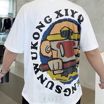 市场上装-T恤-休闲T恤