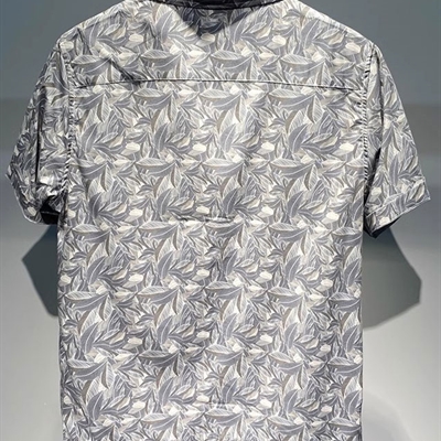 市场上装-衬衫-休闲衬衫