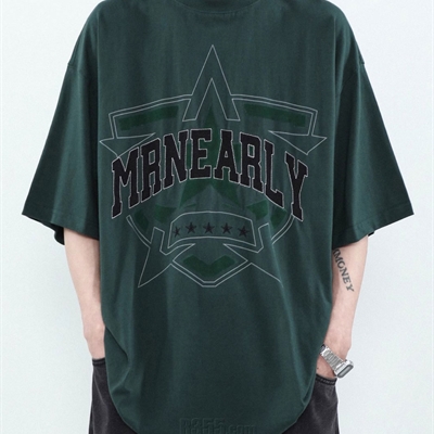 市场上装-T恤-电商T恤