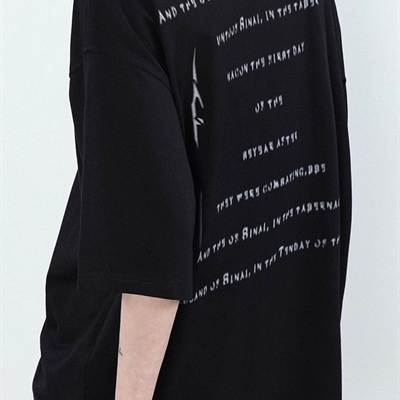 市场上装-T恤-电商T恤