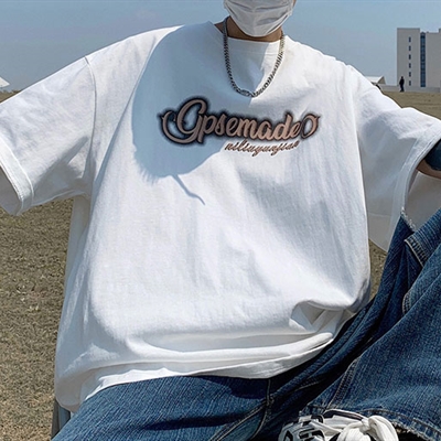 市场上装-T恤-电商T恤