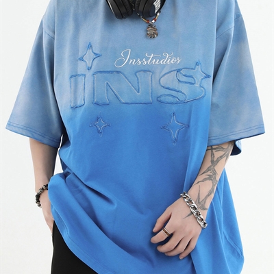 市场上装-T恤-电商T恤