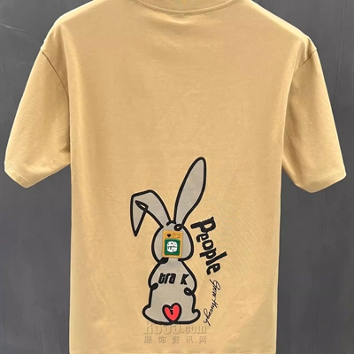 市场上装-T恤-休闲T恤