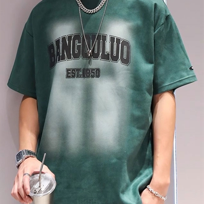 市场上装-T恤-电商T恤