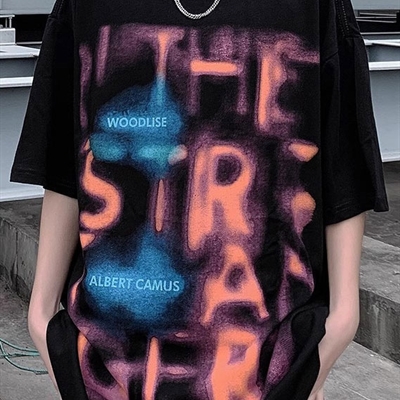 市场上装-T恤-电商T恤