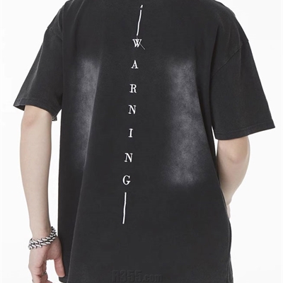 市场上装-T恤-电商T恤