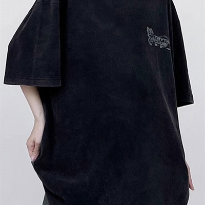 市场上装-T恤-电商T恤