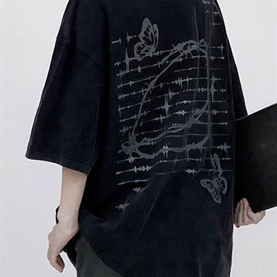 市场上装-T恤-电商T恤