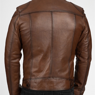 市场上装-皮衣-商务皮衣