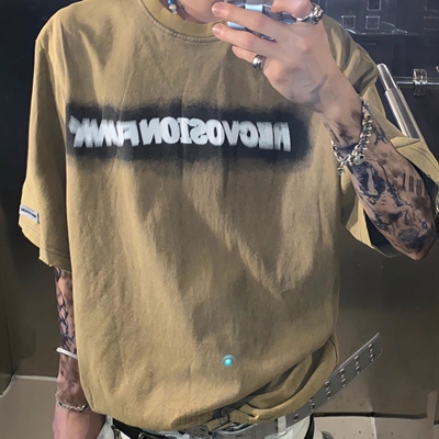 市场上装-T恤-电商T恤