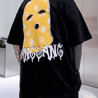 市场上装-T恤-电商T恤