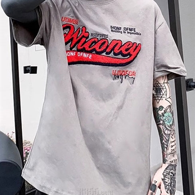 市场上装-T恤-电商T恤